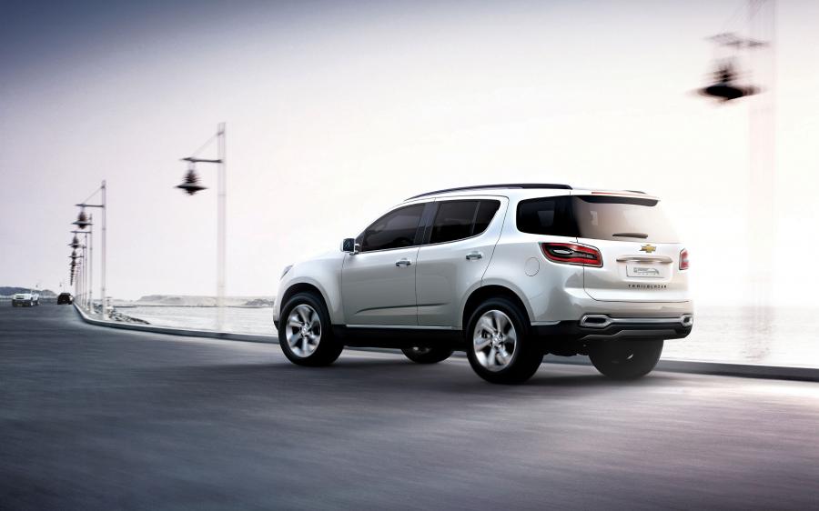  Chevrolet TrailBlazer Concept 2012 года  (фото 9 из 17)